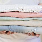 Como cuidar la ropa de la humedad